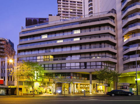 Y Hotel Hyde Park - QLD Tourism 6