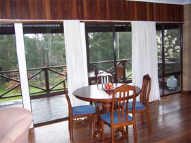 Balingup Jalbrook Cottages - QLD Tourism 1