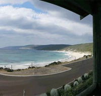 Canal Rocks Beach Front Apartments - QLD Tourism
