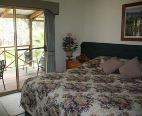 Fern Gulley Retreat - QLD Tourism 3