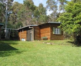 Gum Grove Chalets - QLD Tourism 1