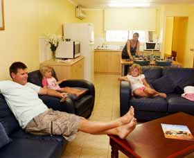 Ningaloo Reef Resort - QLD Tourism 1