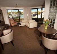 Pier 21 Apartment Hotel - QLD Tourism