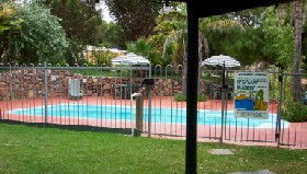 Acclaim Pine Grove Holiday Park - QLD Tourism 0