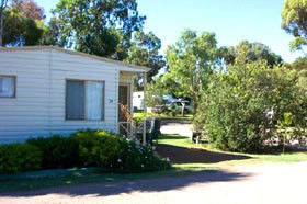 Acclaim Pine Grove Holiday Park - QLD Tourism 1