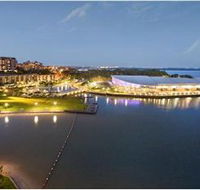 Absolute Waterfront Luxury Apartments - Queensland Tourism
