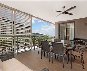 Absolute Waterfront Rainforest Apartment - Queensland Tourism 1