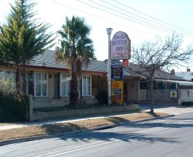 Lilac City Motor Inn And Steakhouse Restaurant - QLD Tourism 0