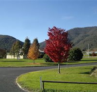 Talbingo Country Club - QLD Tourism