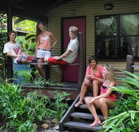 Airlie Beach Magnums Backpackers - QLD Tourism