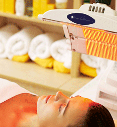 Glow Retreat - QLD Tourism 2