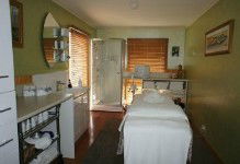 Venus Bay Getaways Day Spa & Accommodation - QLD Tourism 2