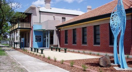 Hunt Club Community Arts Centre - Queensland Tourism 0