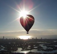 Balloon Down Under - Queensland Tourism