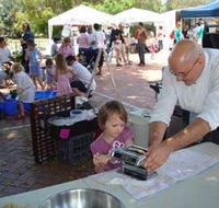 Subi Farmers Market - Queensland Tourism