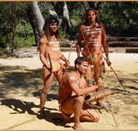 Wardan Aboriginal Centre - Queensland Tourism