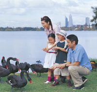 Lake Monger - Queensland Tourism