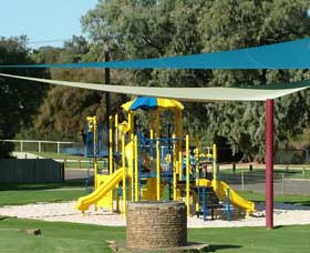 Apex Park - Queensland Tourism 0