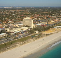 Scarborough Beach - QLD Tourism