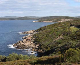 Ellen Cove To Albany Port Trail - Queensland Tourism 0