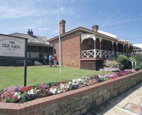 Old Gaol And Police Quarters - QLD Tourism 0