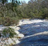 Moons Crossing - Queensland Tourism
