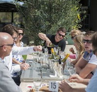 Ugly Duckling Wines - Queensland Tourism