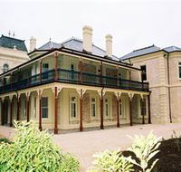 Auchendarroch House and Wallis Tavern - Queensland Tourism