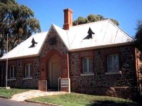 Old Police Station Museum - QLD Tourism 0
