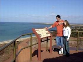 Hummock Hill Lookout - QLD Tourism 0