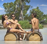 Caudo Vineyard Cellar Door - QLD Tourism