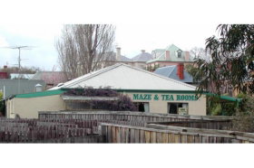 Richmond Maze And Tea Rooms - QLD Tourism 0