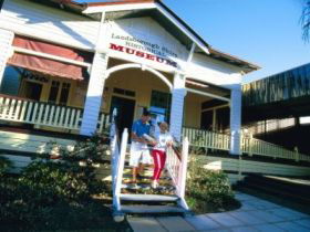  Queensland Tourism