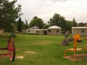 Strathnairn Homestead - Queensland Tourism 0
