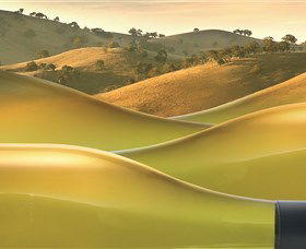 Canberra District Wine Region - Queensland Tourism 0