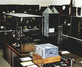 UQ Physics Museum - QLD Tourism