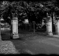 Toowong Cemetery - QLD Tourism