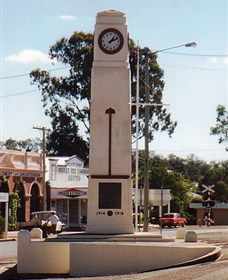 Goomeri War Memorial Clock - QLD Tourism 0