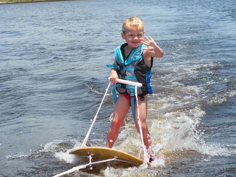 Oz Ski Resort - Queensland Tourism 1