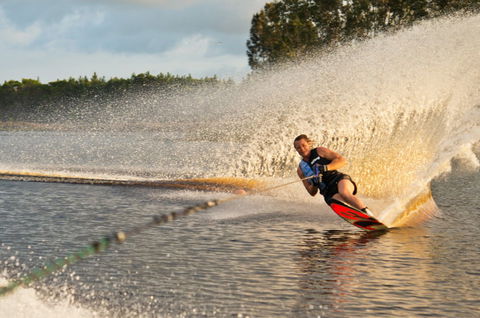 Oz Ski Resort - Queensland Tourism 2