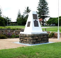 Dunwich War Memorial - Queensland Tourism