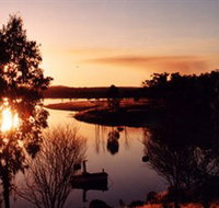 Bundoora Dam - QLD Tourism