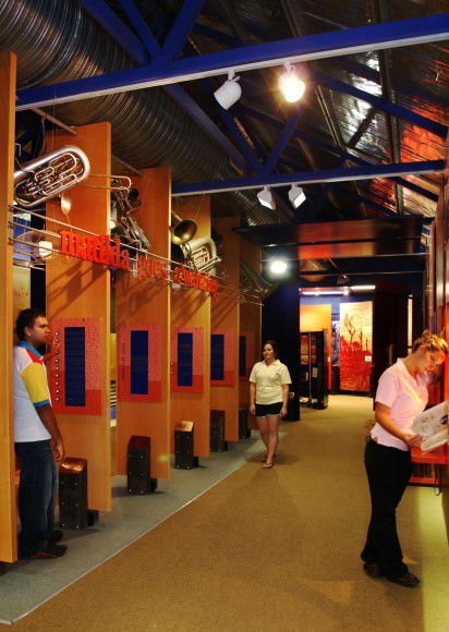 Waltzing Matilda Centre - QLD Tourism 10