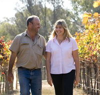 Lake Moodemere Vineyards - Queensland Tourism