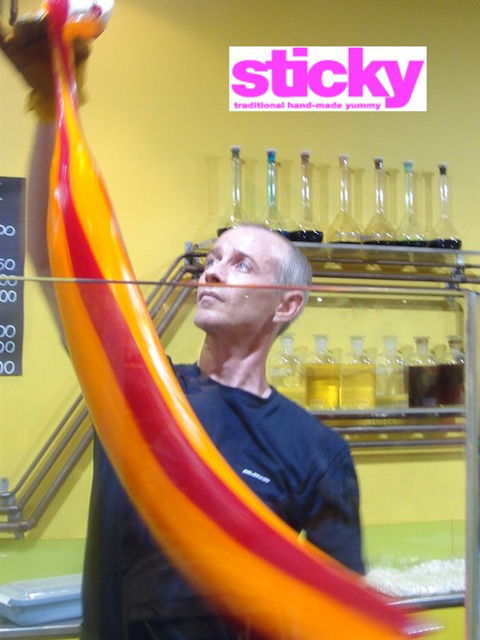 Sticky - Queensland Tourism 0