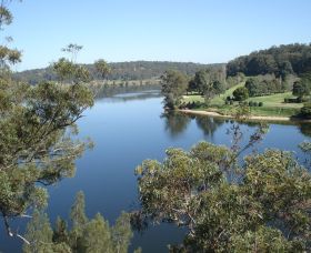 Hanging Rock Lookout - QLD Tourism 0