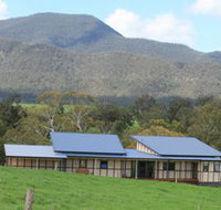 Australian Pottery at Bemboka - QLD Tourism