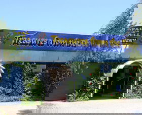 Treasures From The Deep - Opal And Shell Museum - QLD Tourism 0