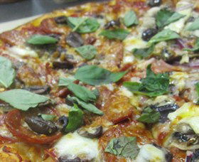 Mezzadellas Woodfired Pizza And Tapas - QLD Tourism 0