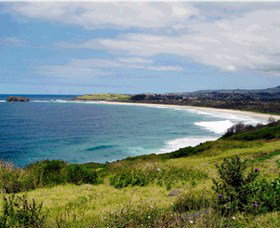 Minnamurra Beach - QLD Tourism 0